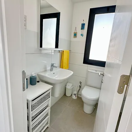 Cosy With Scenic Terrace Views Apartment Kyrenia (Northern Cyprus)