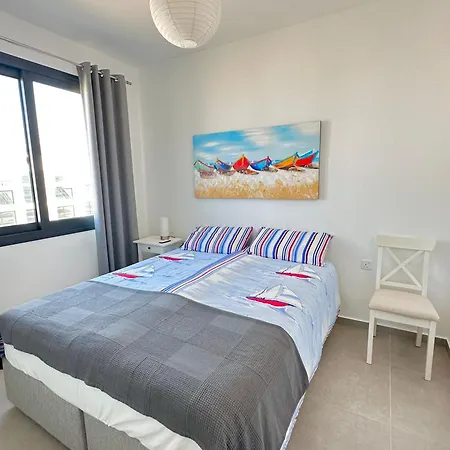 Appartement Cosy With Scenic Terrace Views Girne