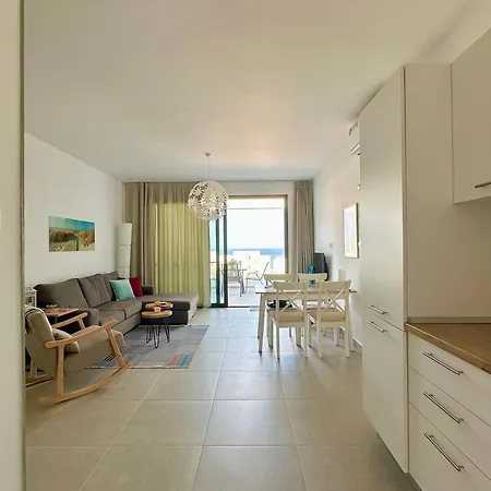 Apartment Cosy With Scenic Terrace Views