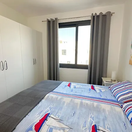 Apartamento Cosy With Scenic Terrace Views *